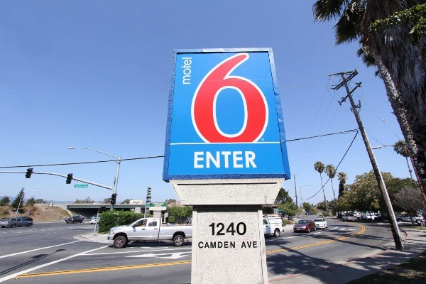 Motel 6-Campbell, CA - San Jose image 1